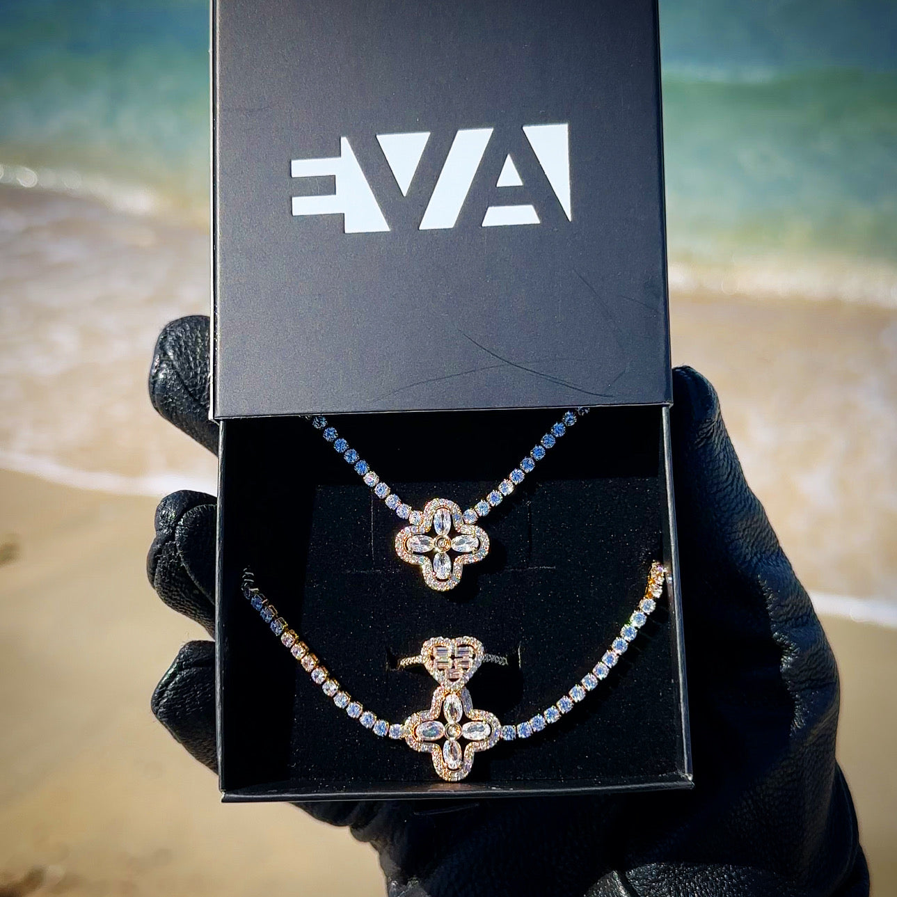 Clover Stone Set Silver